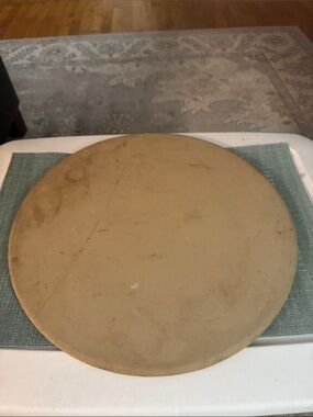 15” Pampered Chef Round Pizza Stone. RETIRED
